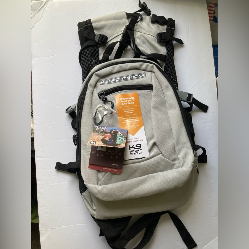 NWT K9 Sport Sack Plus 2 Dog Carrier Backpack Size Medium Gray Up To 40 Lbs